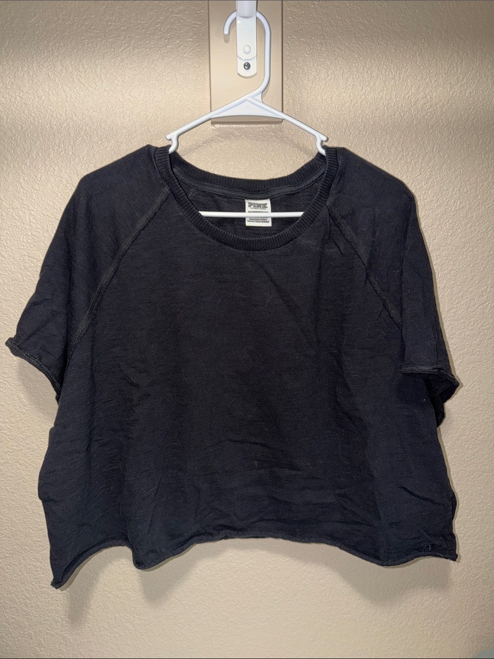 PINK Victoria's Secret Black Short-Sleeve Cropped Tee